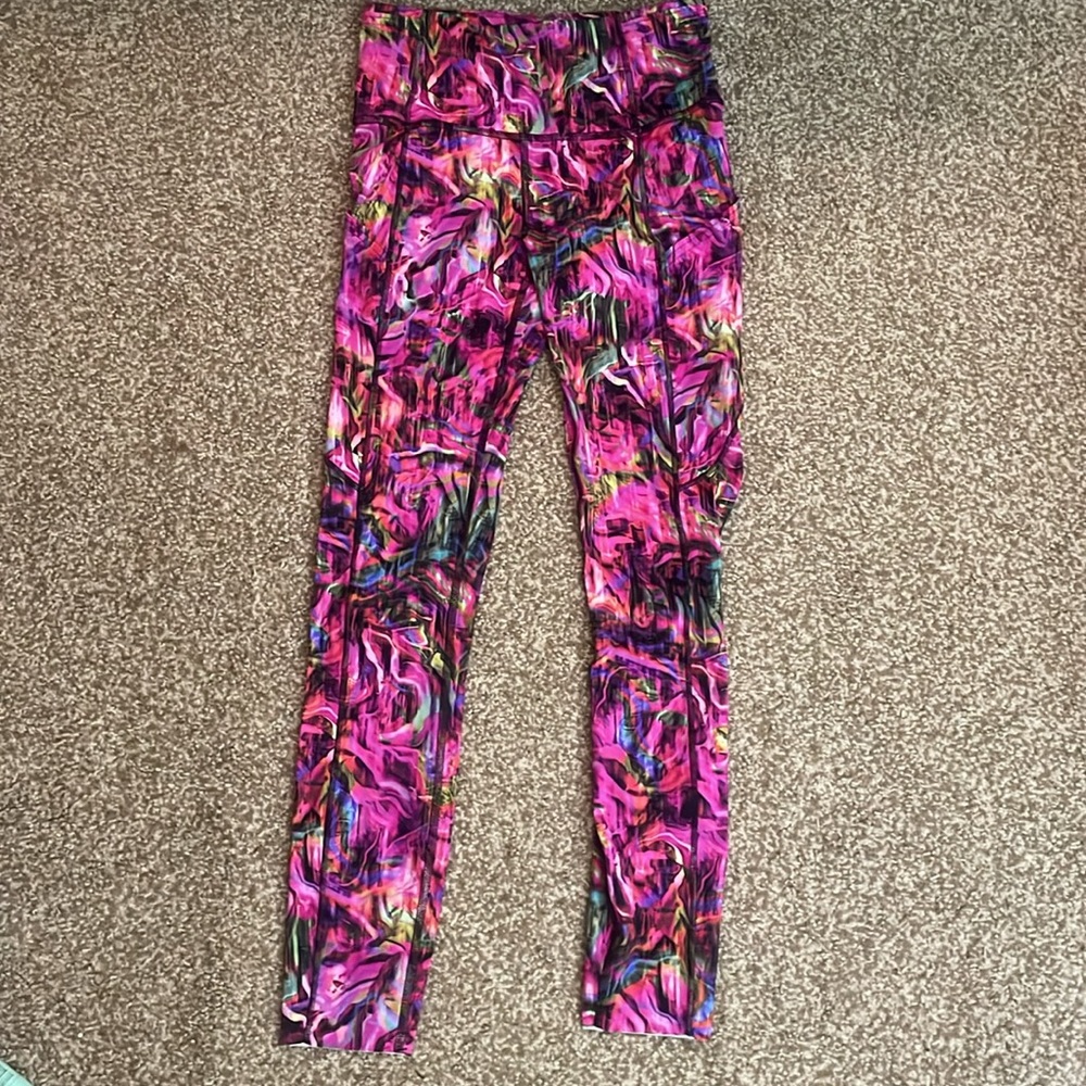 Lululemon Bright Leggings - Picture 2 of 7